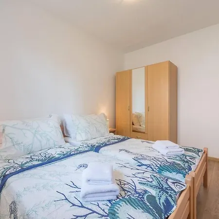 Appartamento Spacious 2br Near Center Zara